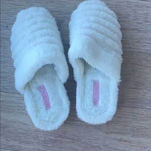 Aerosoles house shoes hard bottom